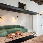 Canaryislandshost I La Casa Del Doctor Semesterbostad Teguise (Lanzarote)