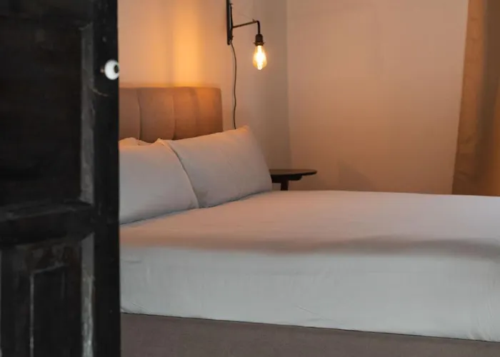 Canaryislandshost I La Casa Del Doctor * Teguise (Lanzarote)